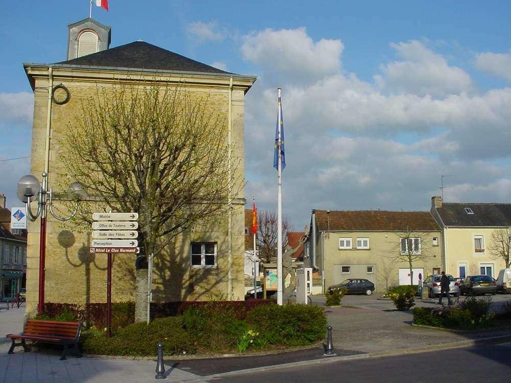 Le Clos Normand Troarn ภายนอก รูปภาพ