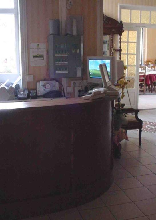 Le Clos Normand Troarn ภายนอก รูปภาพ