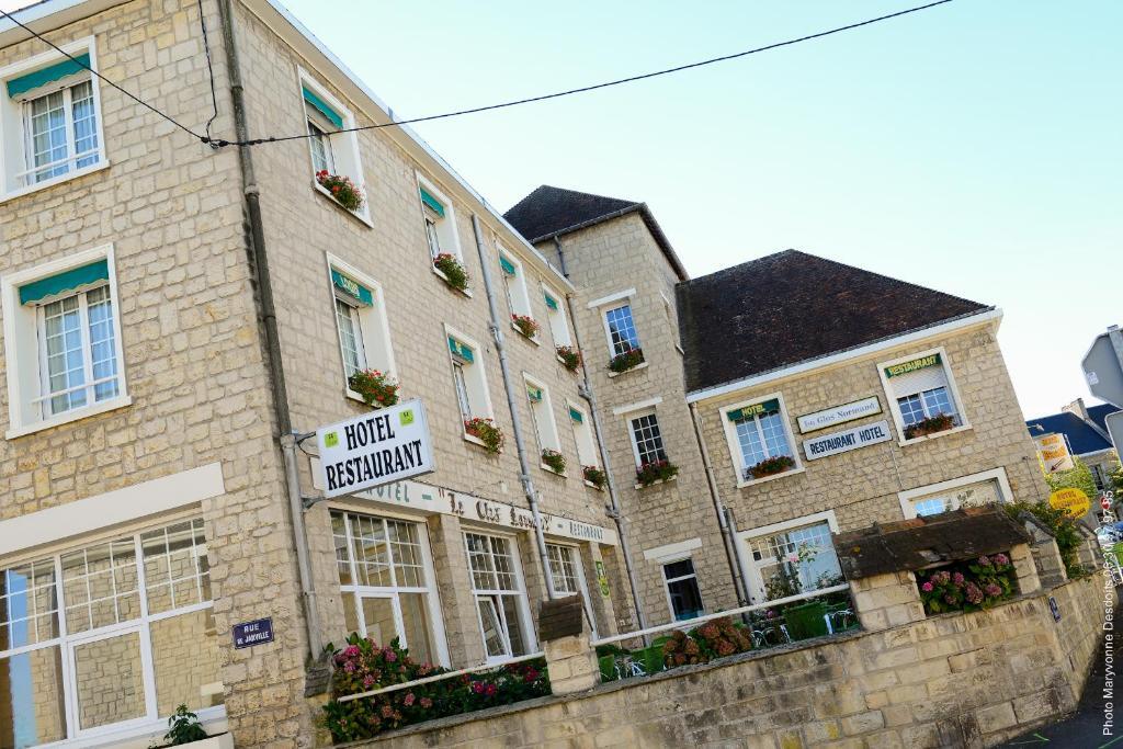Le Clos Normand Troarn ภายนอก รูปภาพ